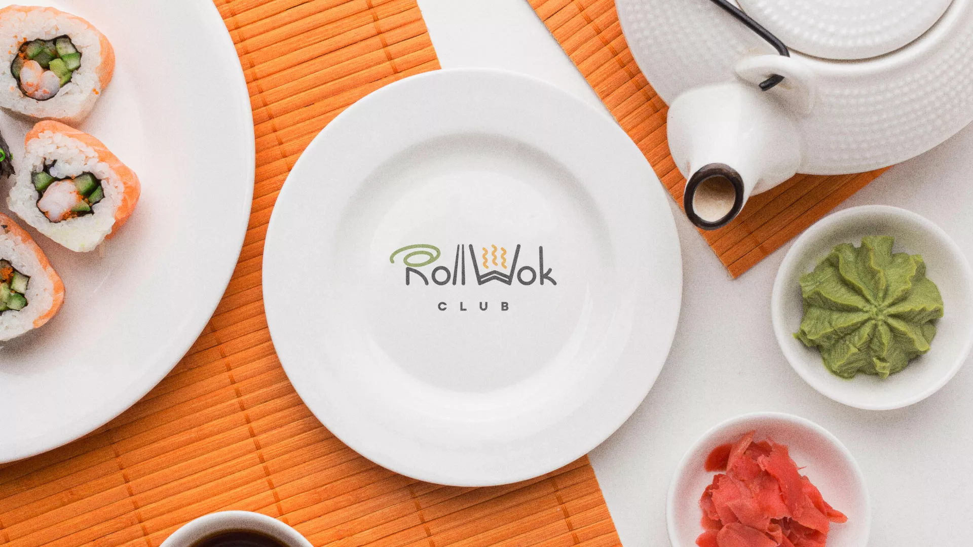 Разработка логотипа и фирменного стиля в Гуково для суши-бара «Roll Wok Club» Разработка логотипа и фирменного стиля в Гуково для суши-бара «Roll Wok Club»